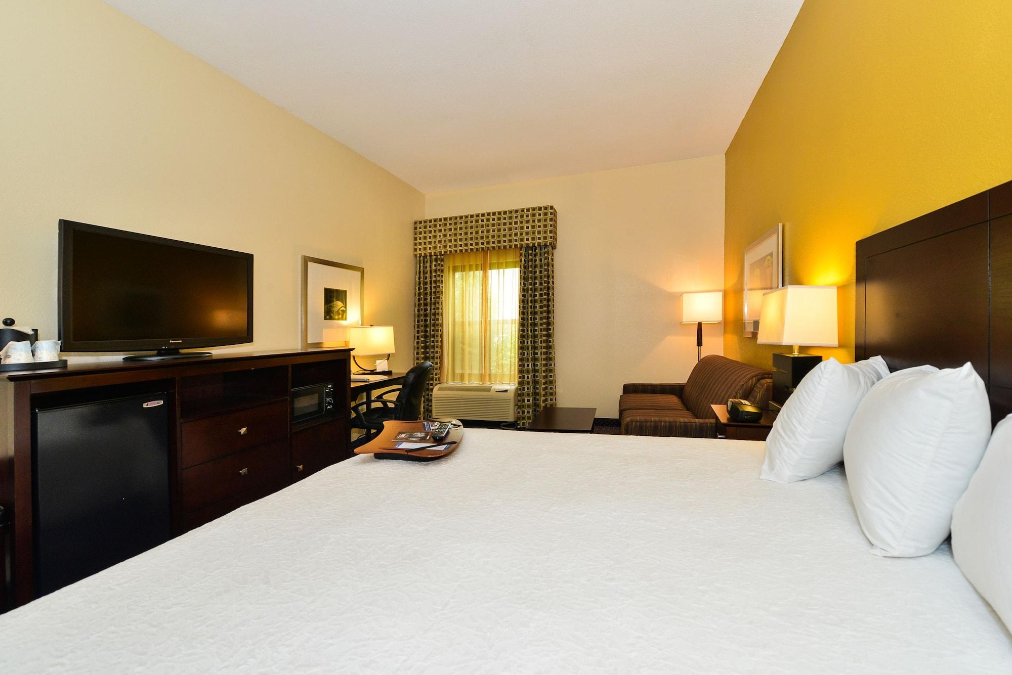 Hampton Inn Petersburg-Fort Gregg Adams Eksteriør billede