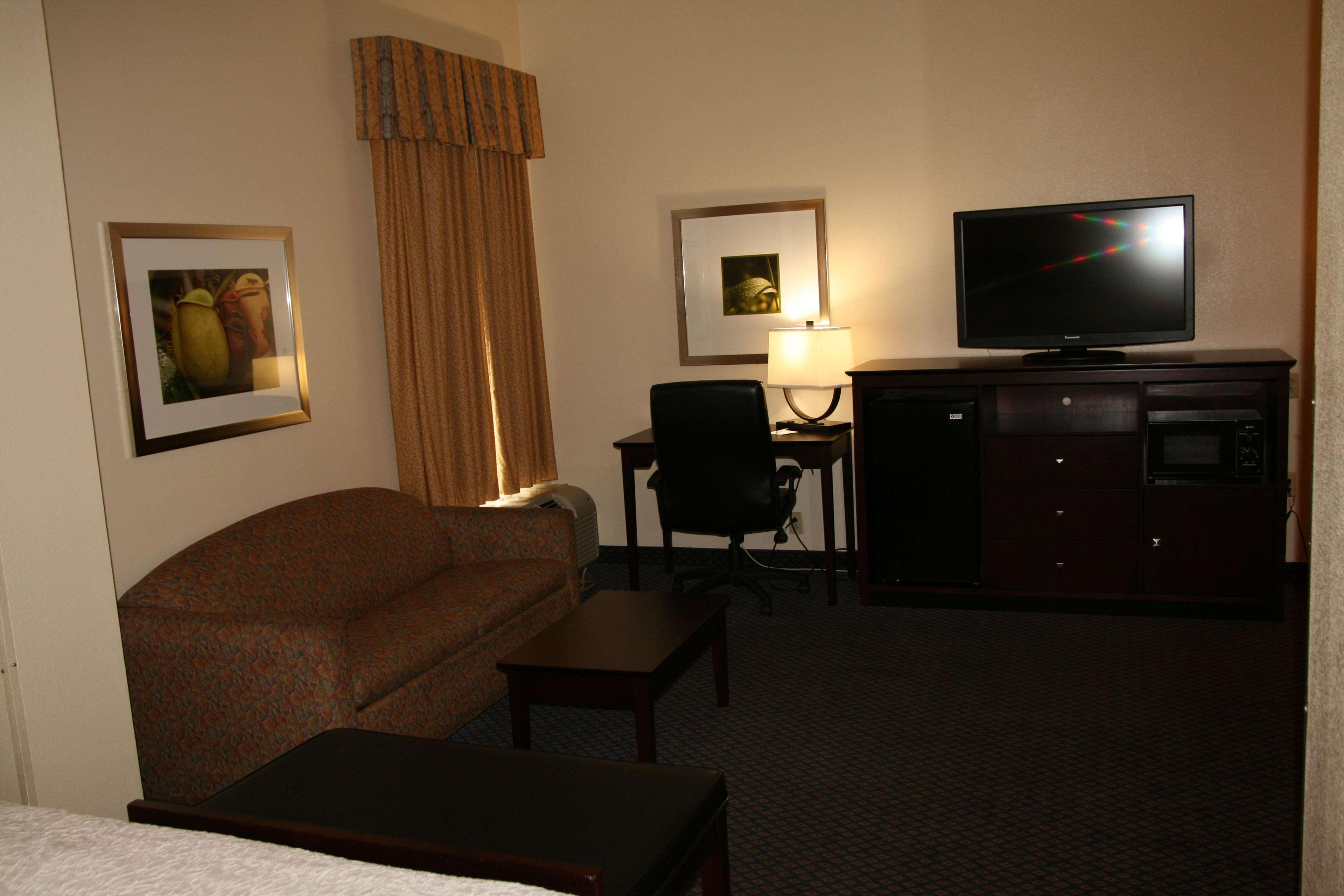 Hampton Inn Petersburg-Fort Gregg Adams Eksteriør billede