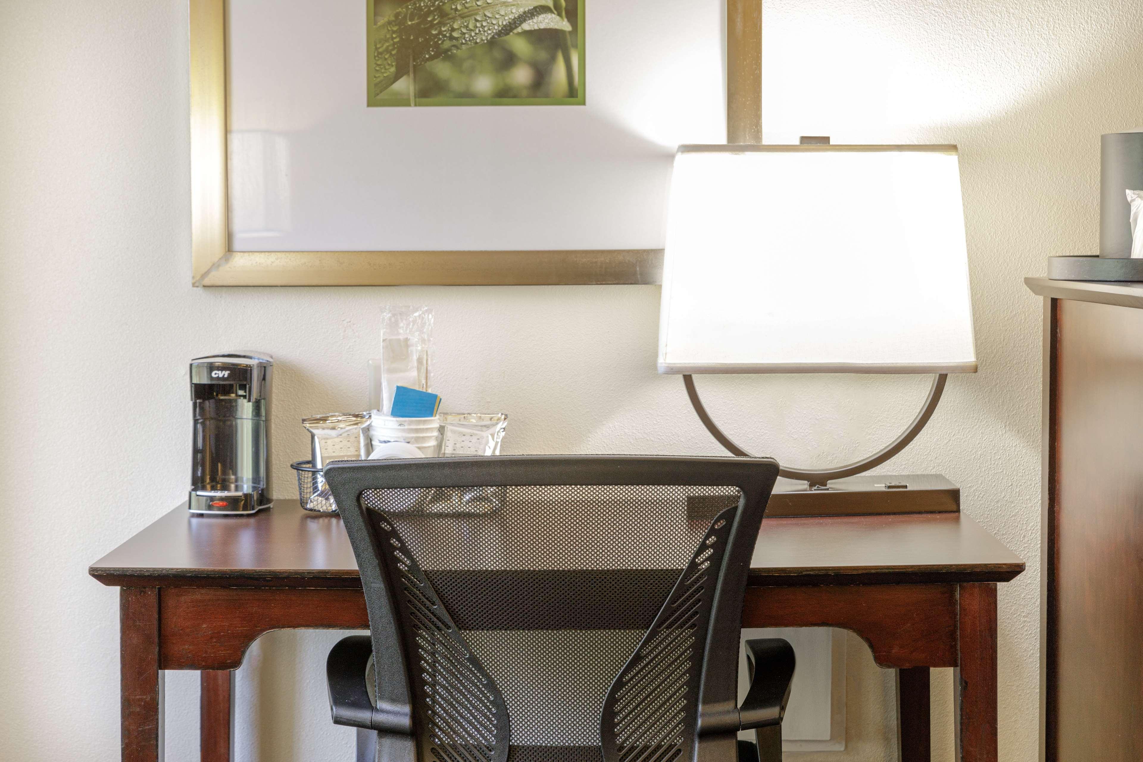 Hampton Inn Petersburg-Fort Gregg Adams Eksteriør billede