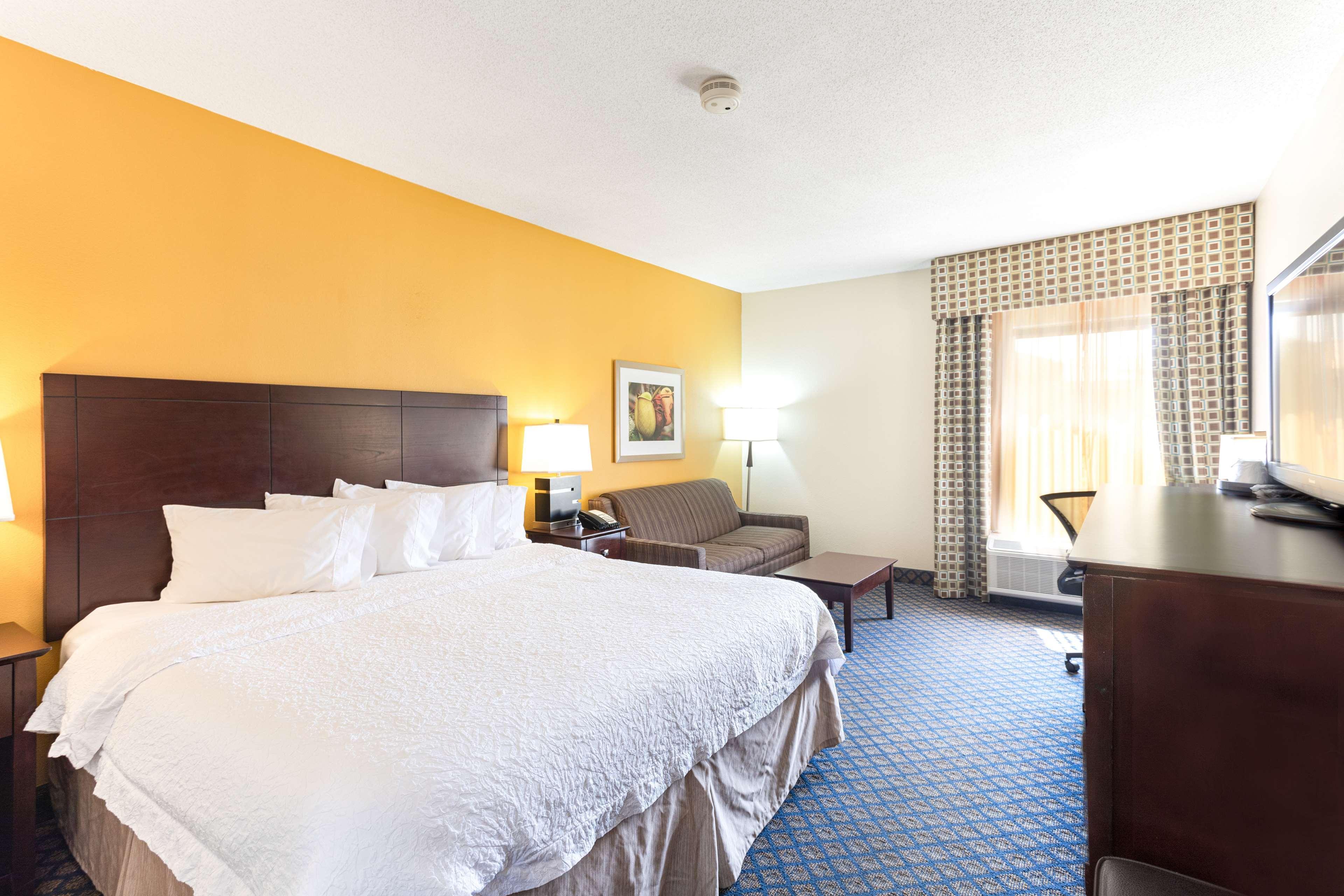 Hampton Inn Petersburg-Fort Gregg Adams Eksteriør billede
