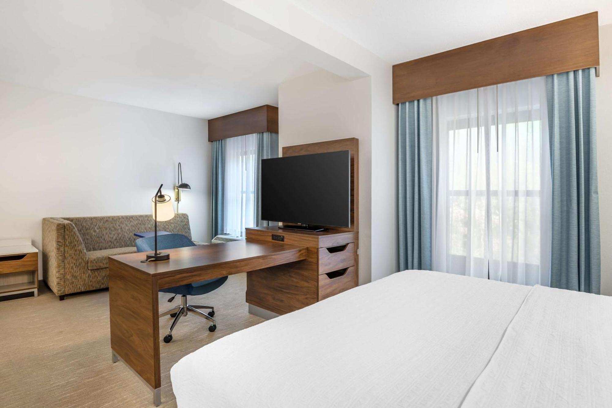 Hampton Inn Petersburg-Fort Gregg Adams Eksteriør billede